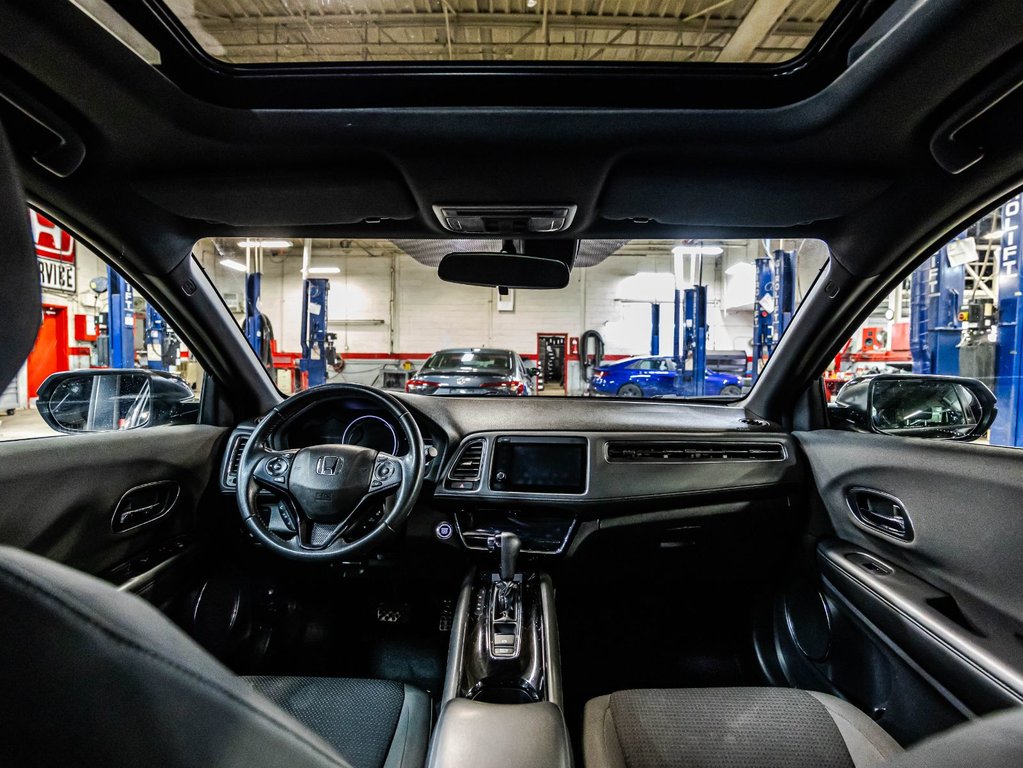2022 Honda HR-V Sport in Montréal, Quebec - 17 - w1024h768px