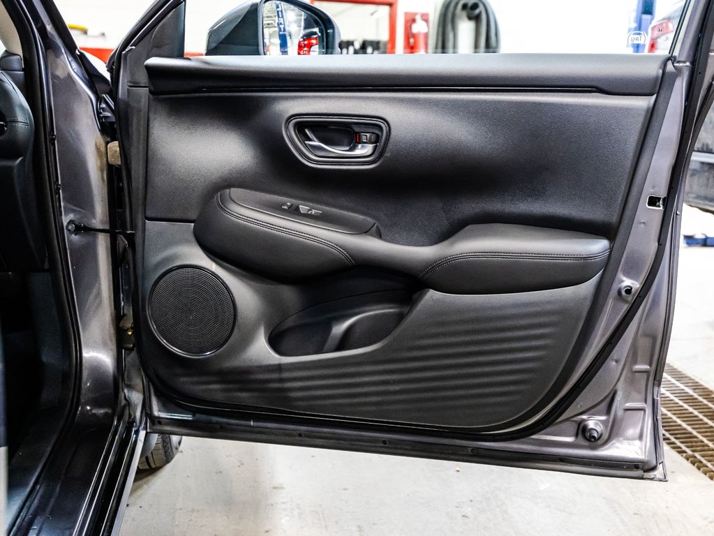 2023 Honda HR-V EX-L Navi in Montréal, Quebec - 16 - w1024h768px