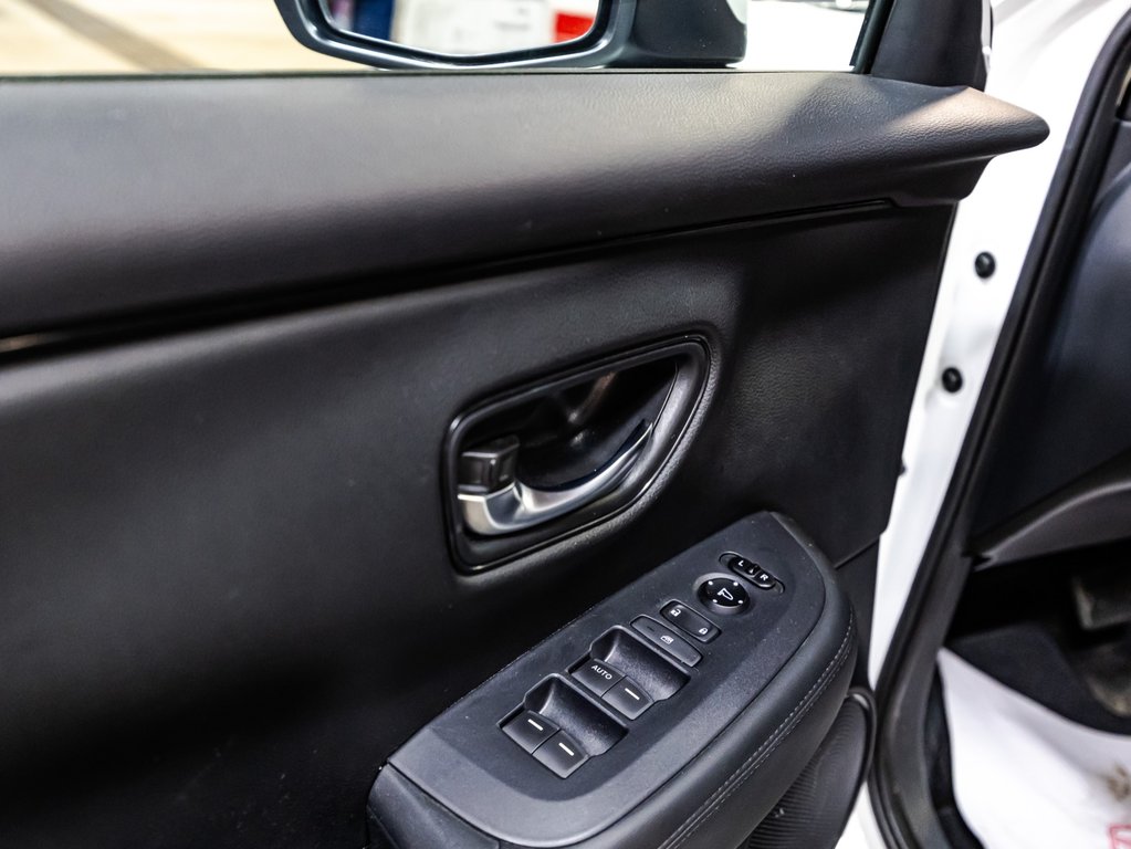 2023 Honda HR-V LX in , Quebec - 11 - w1024h768px