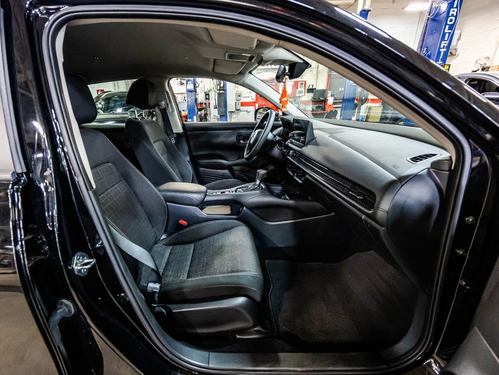 2023 Honda HR-V LX in Montréal, Quebec - 17 - w1024h768px