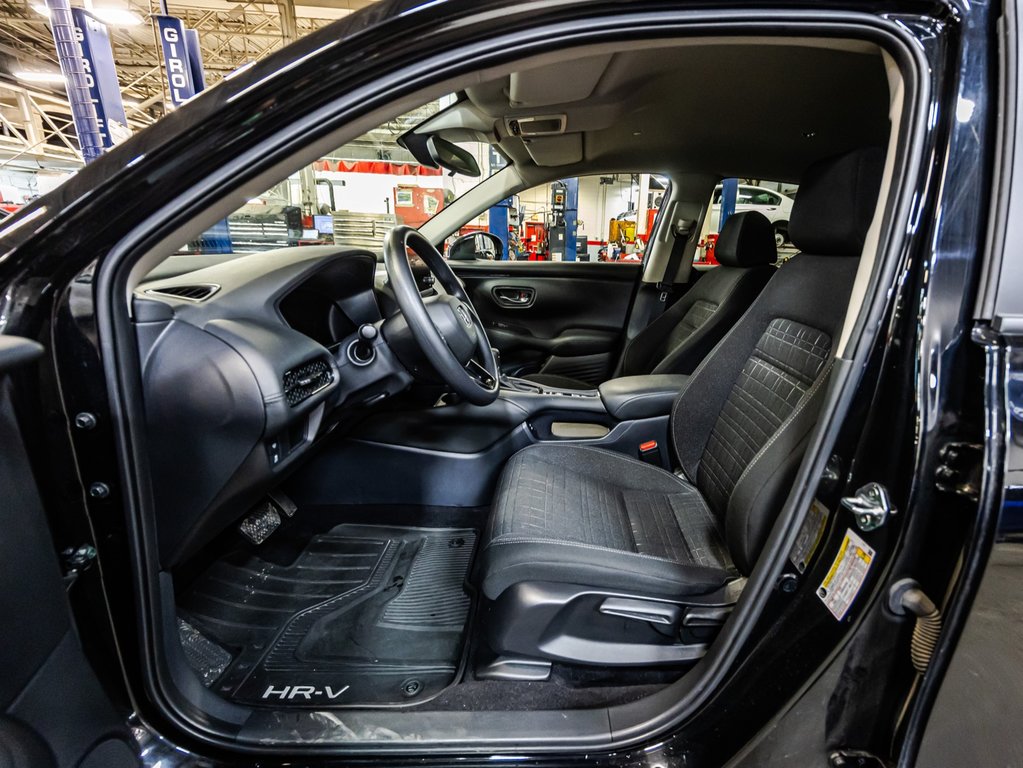 Honda HR-V LX-B 2024 à Montréal, Québec - 18 - w1024h768px