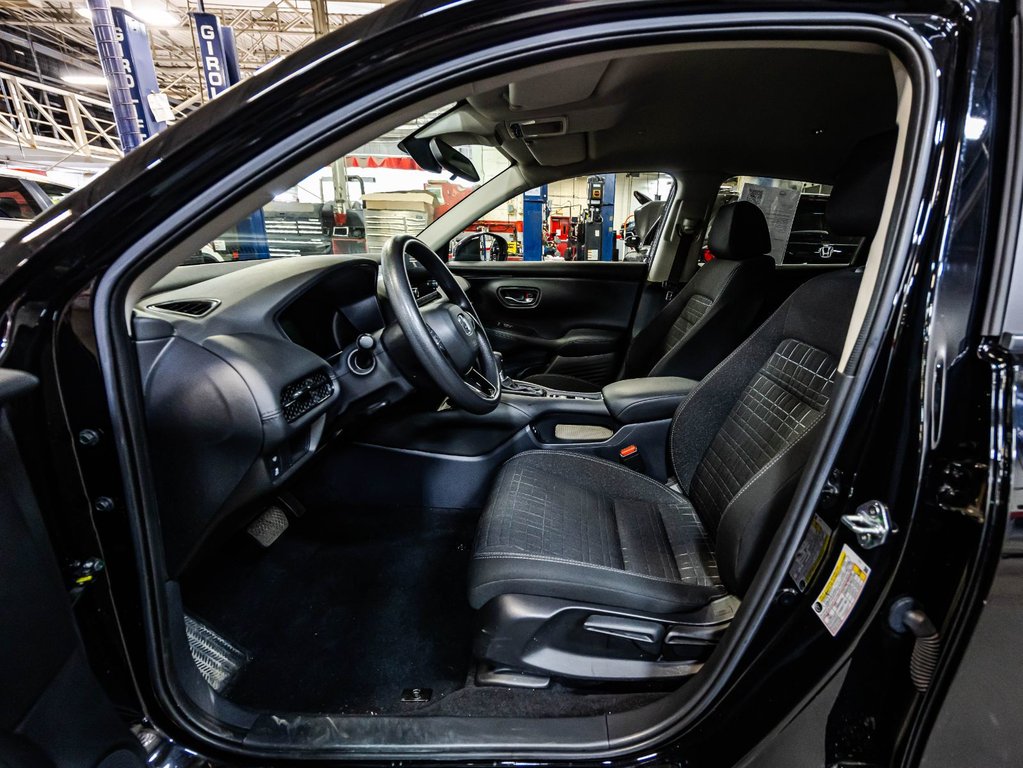 Honda HR-V LX-B 2024 à , Québec - 18 - w1024h768px