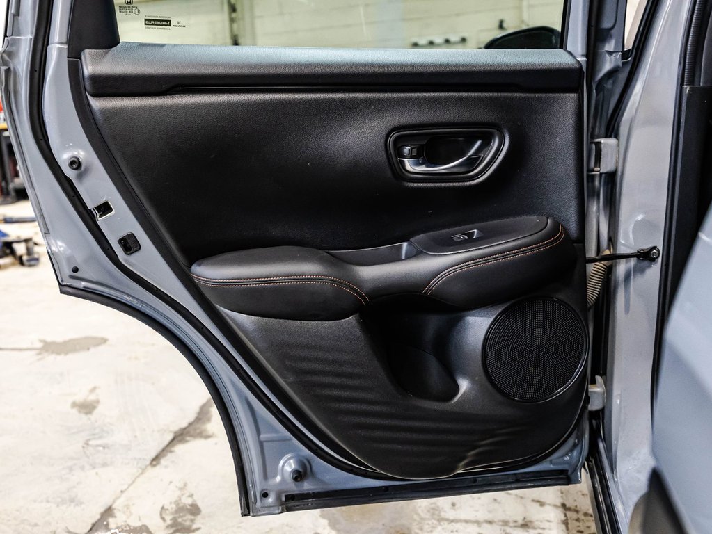 Honda HR-V Sport-B 2024 à Montréal, Québec - 12 - w1024h768px