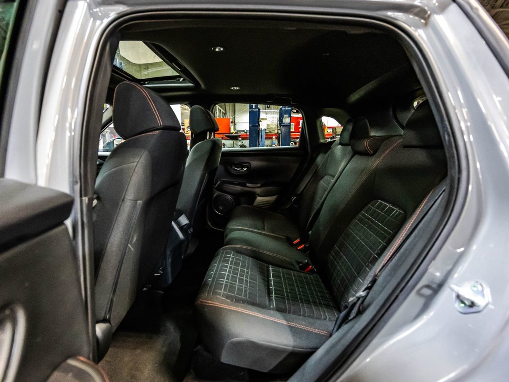 Honda HR-V Sport-B 2024 à Montréal, Québec - 13 - w1024h768px