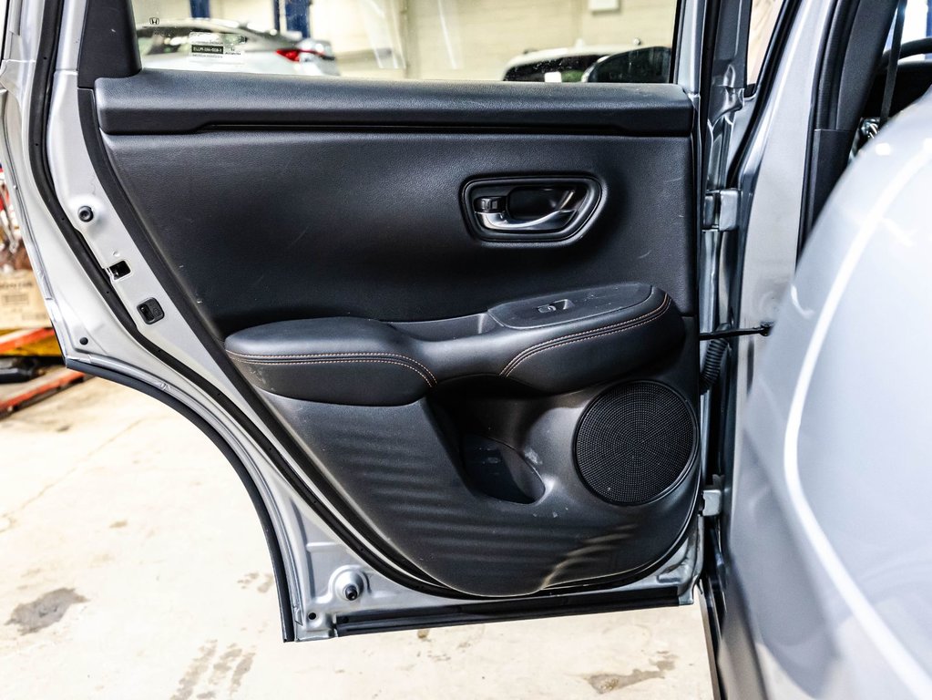 Honda HR-V Sport-B 2024 à Montréal, Québec - 12 - w1024h768px