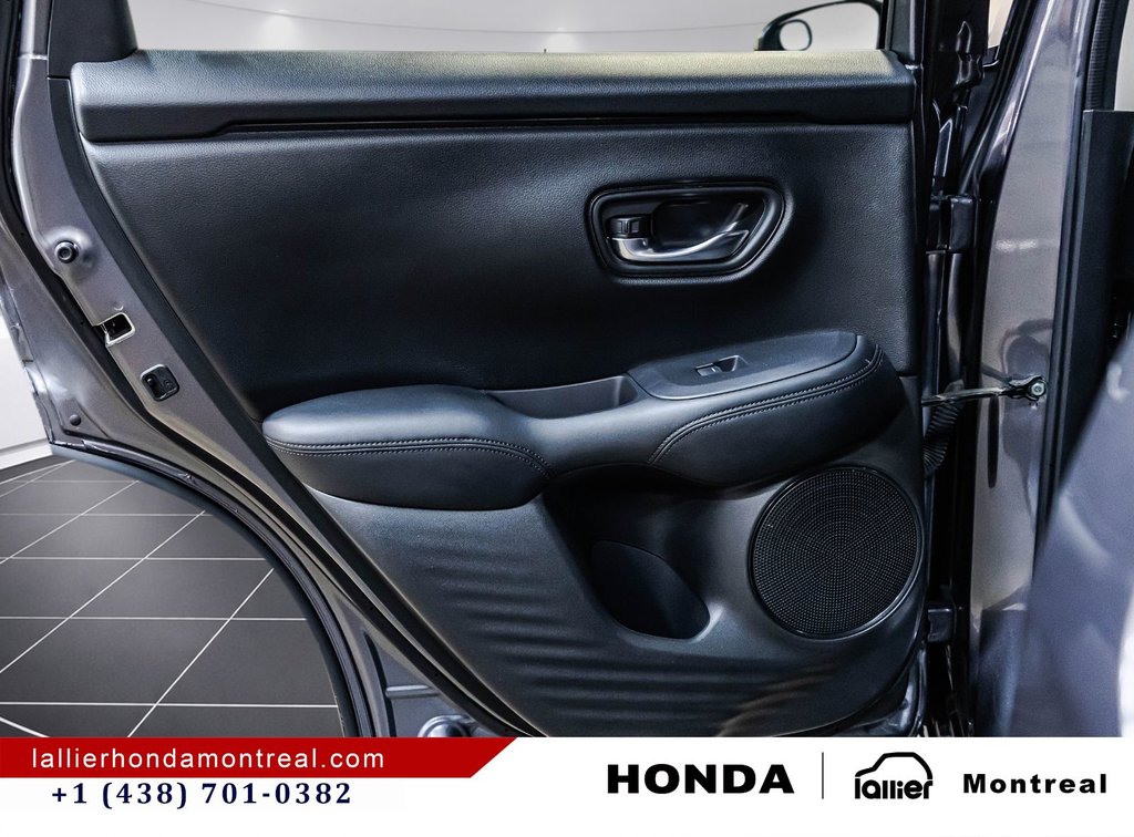 Honda HR-V LX-B 2024 à Montréal, Québec - 12 - w1024h768px
