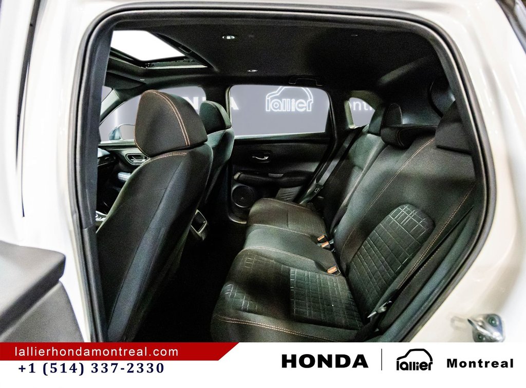 2025 Honda HR-V SPORT in Montréal, Quebec - 13 - w1024h768px