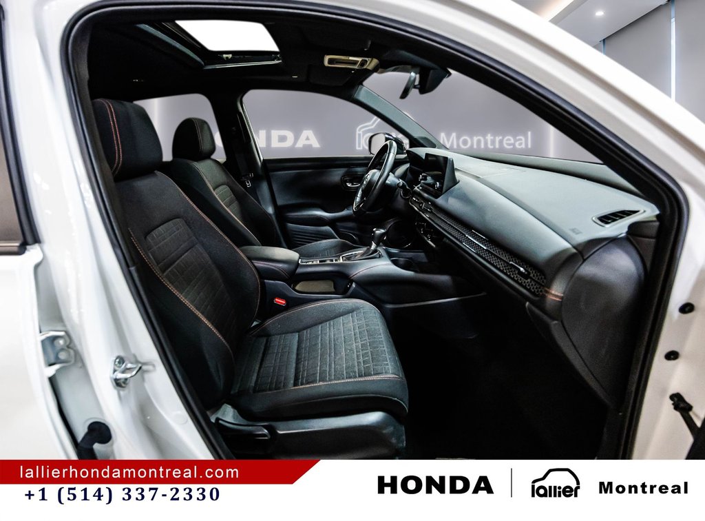 2025 Honda HR-V SPORT in Montréal, Quebec - 17 - w1024h768px