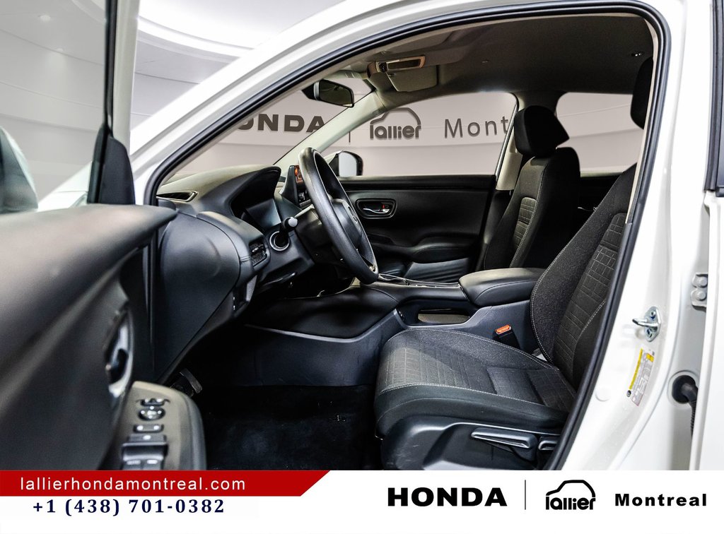 2025 Honda HR-V LX in Montréal, Quebec - 18 - w1024h768px