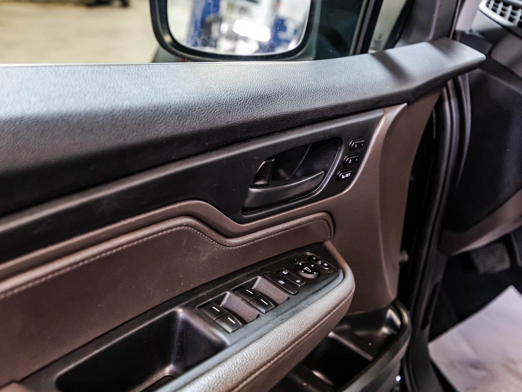 Honda Odyssey EX-L-RES 2019 à Montréal, Québec - 12 - w1024h768px