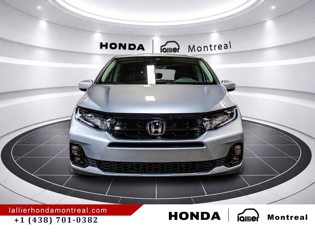2026 Honda Odyssey Touring in Montréal, Quebec - 2 - w1024h768px