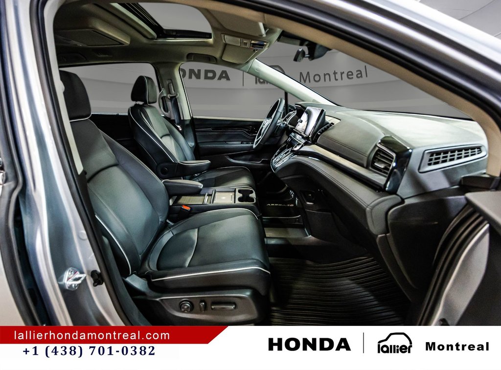 2026 Honda Odyssey Touring in Montréal, Quebec - 20 - w1024h768px