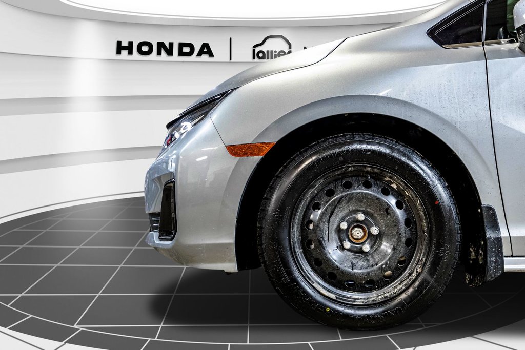 2026 Honda Odyssey Touring in , Quebec - 10 - w1024h768px