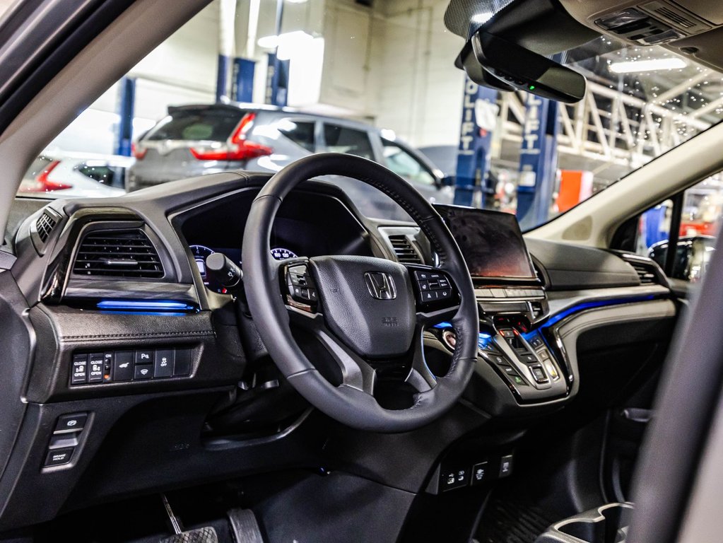 2026 Honda Odyssey Touring in , Quebec - 23 - w1024h768px