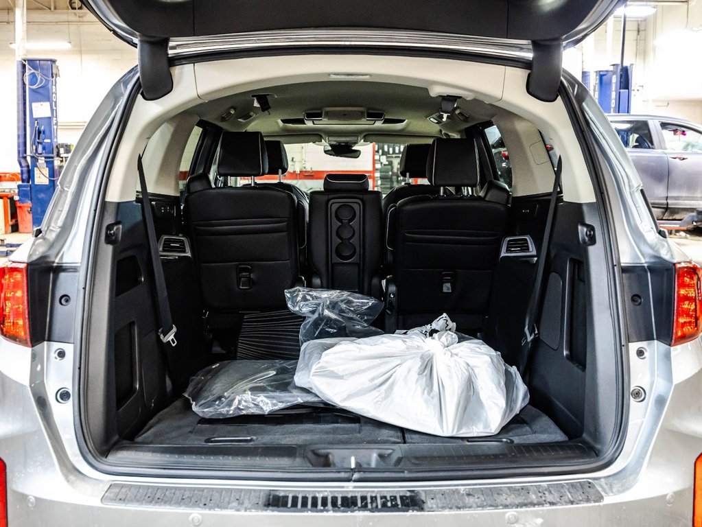 2026 Honda Odyssey Touring in , Quebec - 17 - w1024h768px