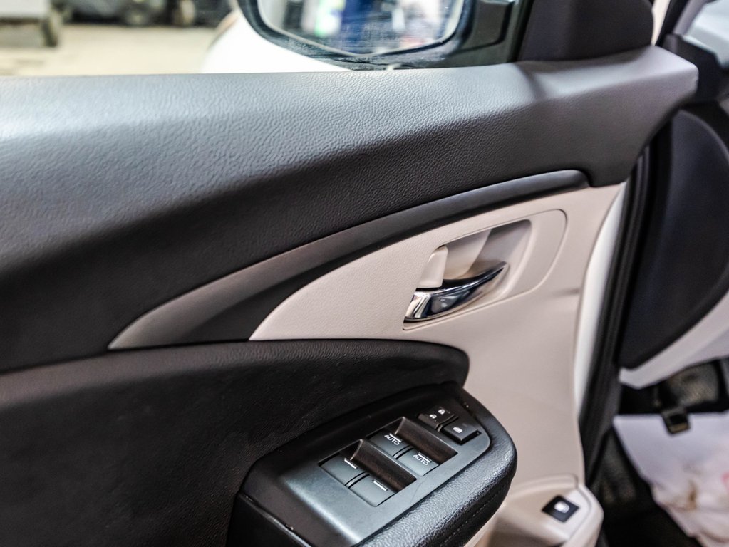 Honda Pilot EX 2016 à , Québec - 12 - w1024h768px