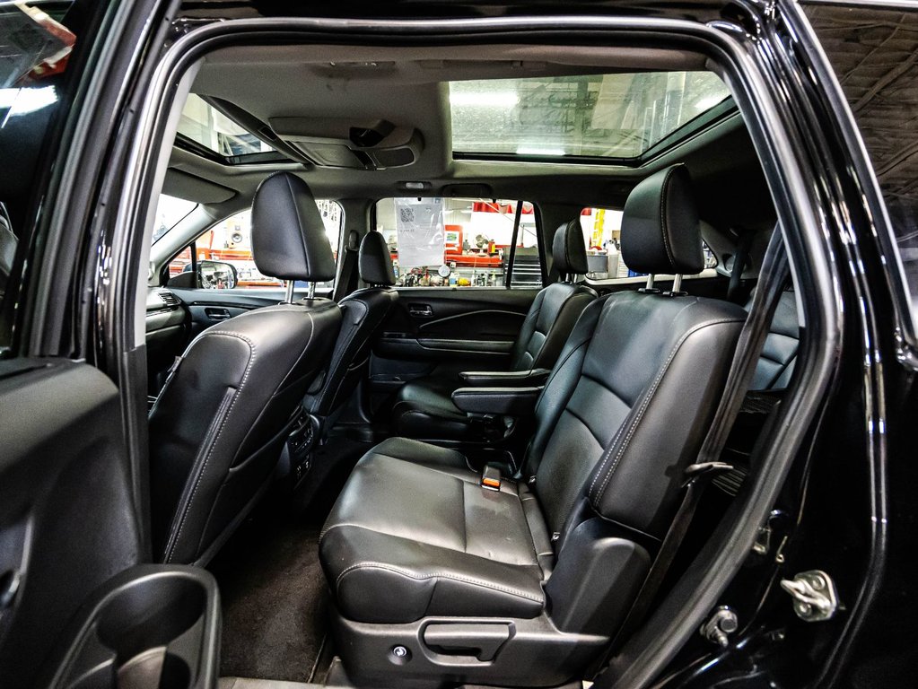 2019 Honda Pilot Touring 7-Passenger in , Quebec - 14 - w1024h768px