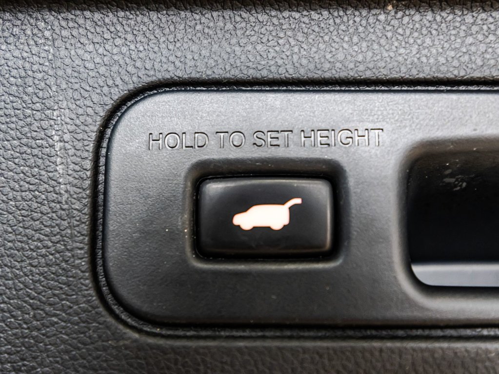 2023 Honda Pilot Touring in Montréal, Quebec - 15 - w1024h768px