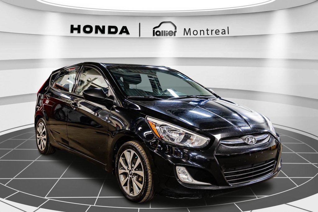 2017 Hyundai Accent SE in Montréal, Quebec - 9 - w1024h768px