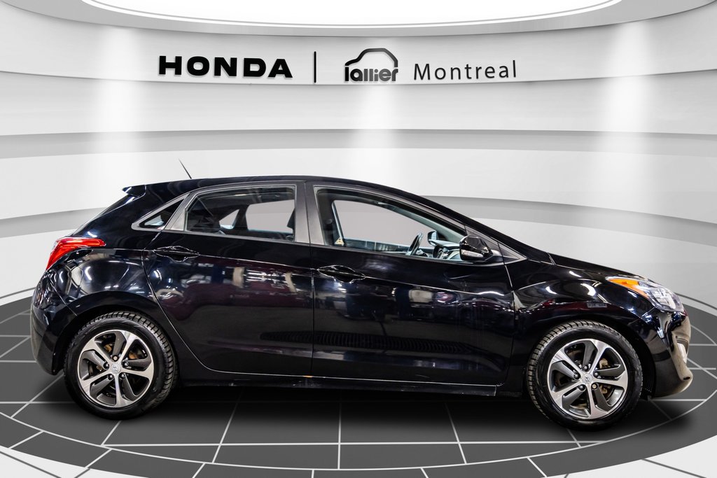Hyundai Elantra GT GLS w/Tech Pkg 2016 à , Québec - 8 - w1024h768px