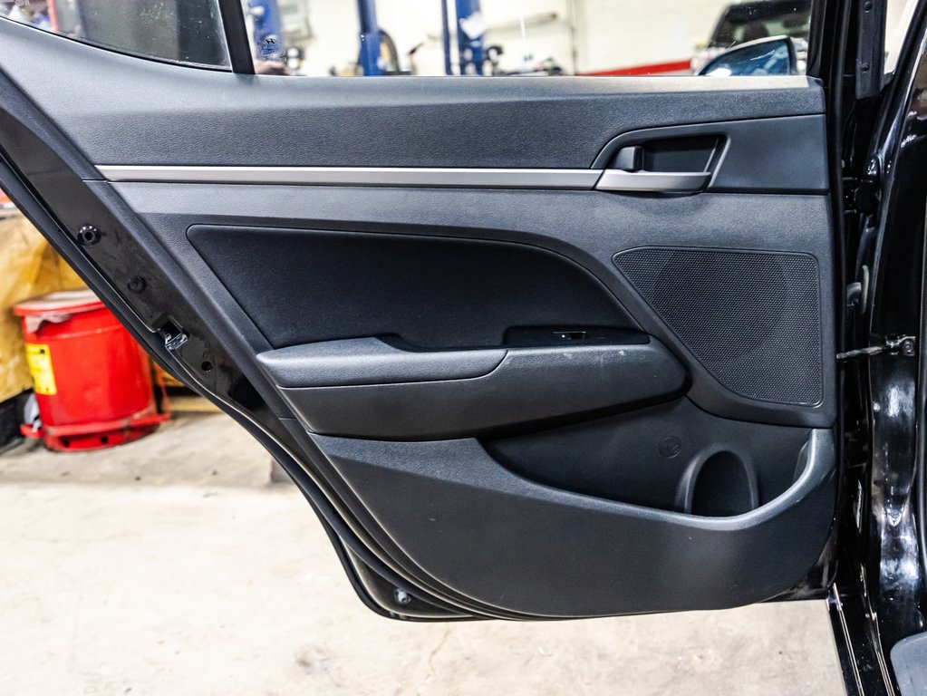 2018 Hyundai Elantra GL in , Quebec - 12 - w1024h768px