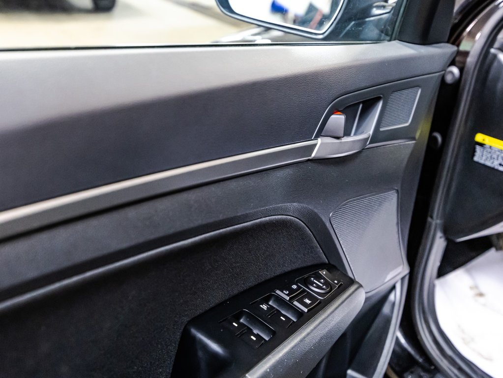 2018 Hyundai Elantra GL in , Quebec - 11 - w1024h768px