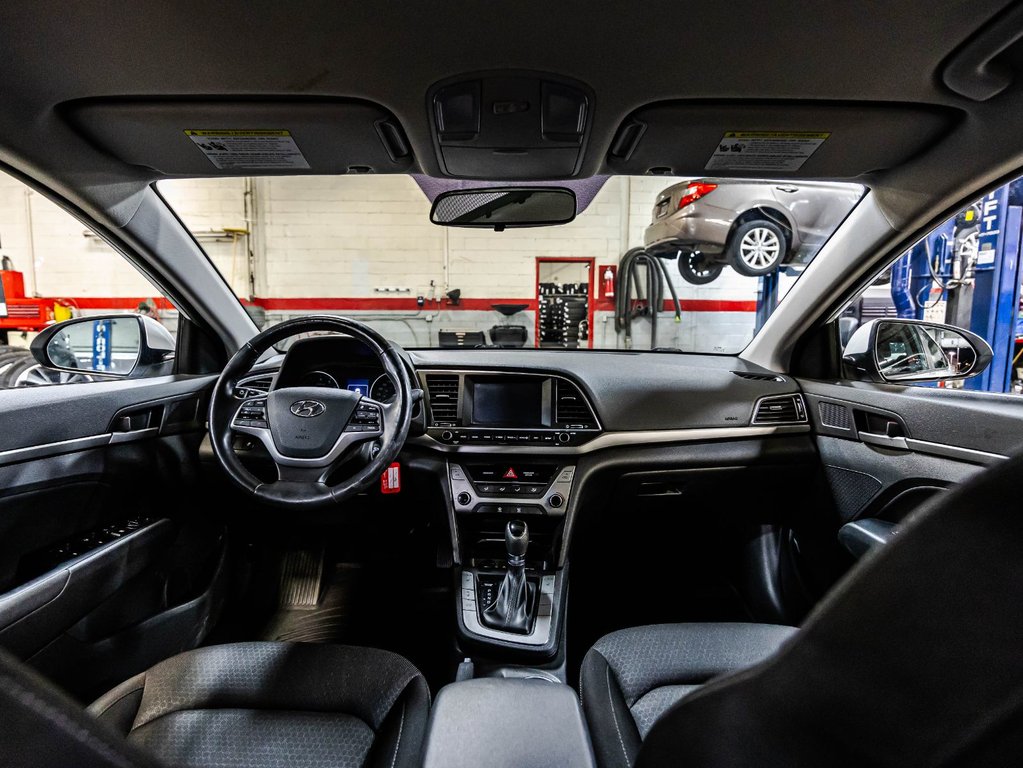 2018 Hyundai Elantra GL in Montréal, Quebec - 14 - w1024h768px
