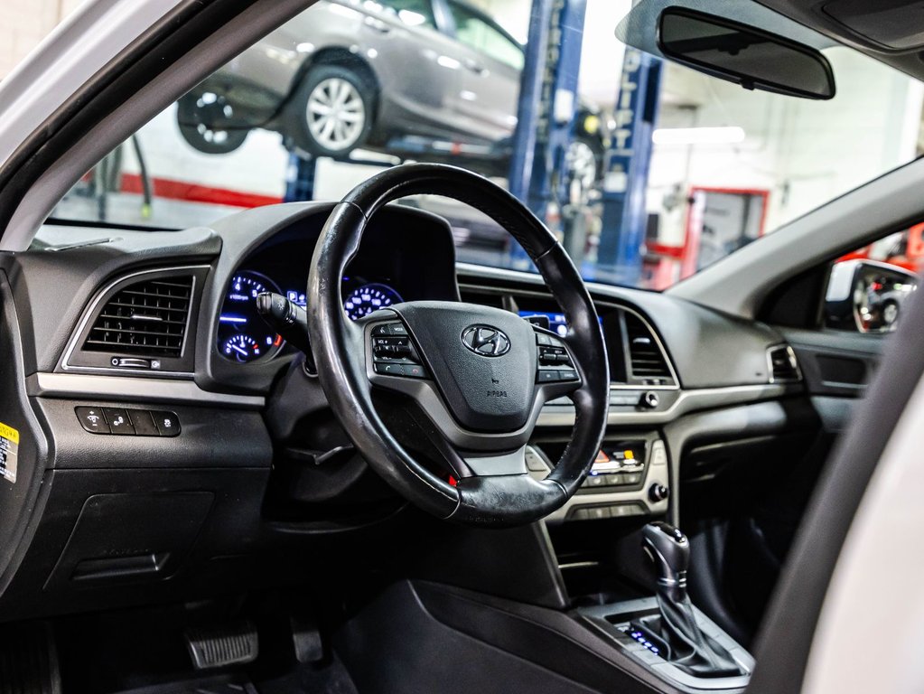 2018 Hyundai Elantra GL in Montréal, Quebec - 19 - w1024h768px