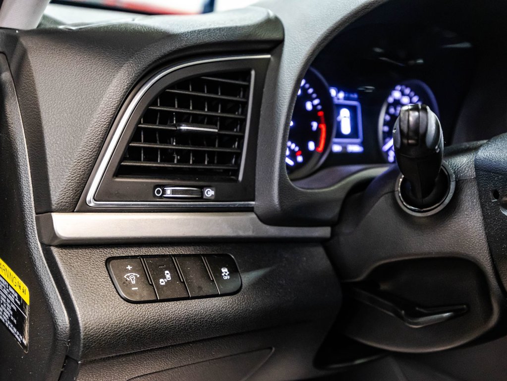 2018 Hyundai Elantra GL in Montréal, Quebec - 20 - w1024h768px