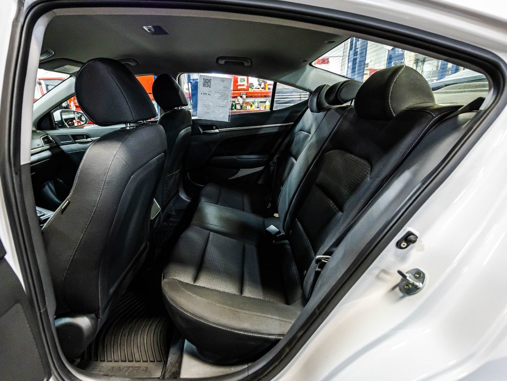 2018 Hyundai Elantra GL in Montréal, Quebec - 13 - w1024h768px