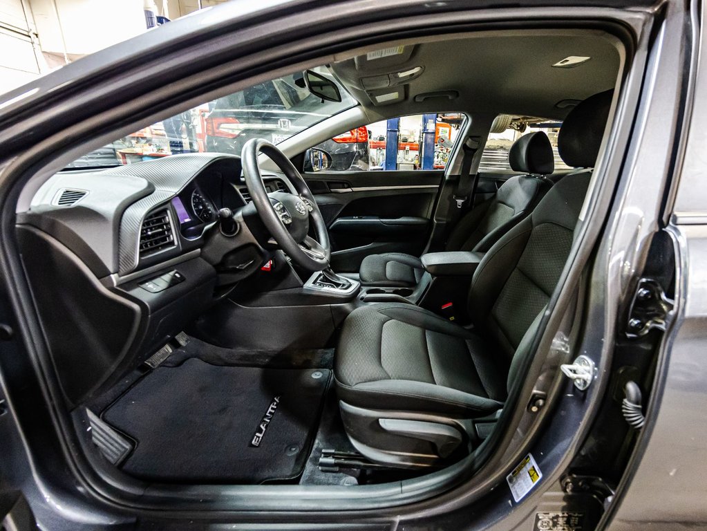 2020 Hyundai Elantra Essential in , Quebec - 18 - w1024h768px