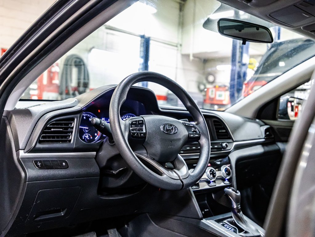 2020 Hyundai Elantra Essential in , Quebec - 19 - w1024h768px