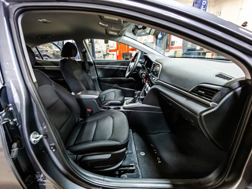 2020 Hyundai Elantra Essential in , Quebec - 17 - w1024h768px