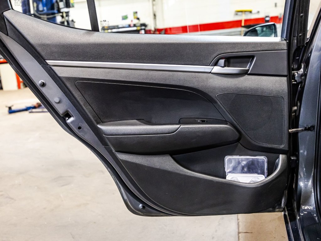 2020 Hyundai Elantra Essential in , Quebec - 12 - w1024h768px