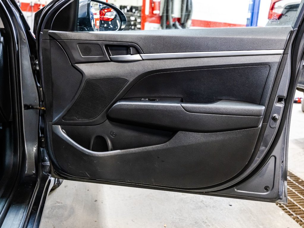 2020 Hyundai Elantra Essential in , Quebec - 16 - w1024h768px