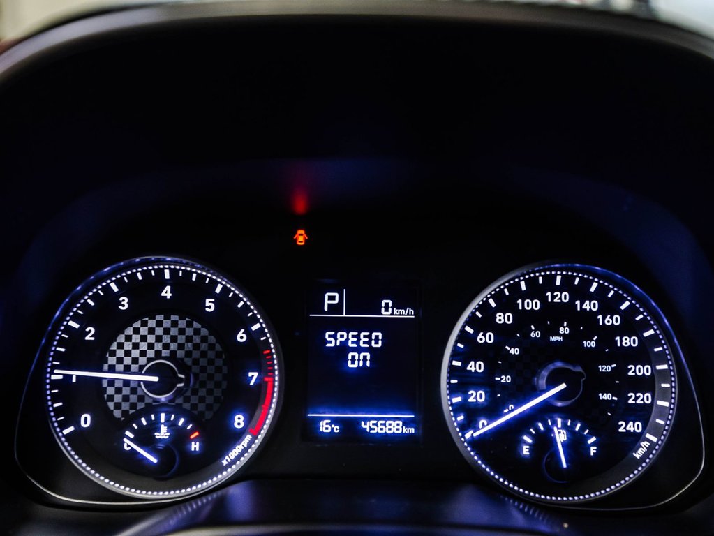 2020 Hyundai Elantra Essential in Montréal, Quebec - 22 - w1024h768px