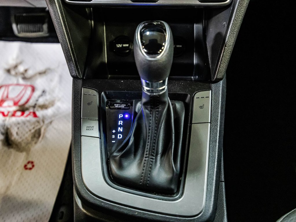 2020 Hyundai Elantra Essential in Montréal, Quebec - 24 - w1024h768px