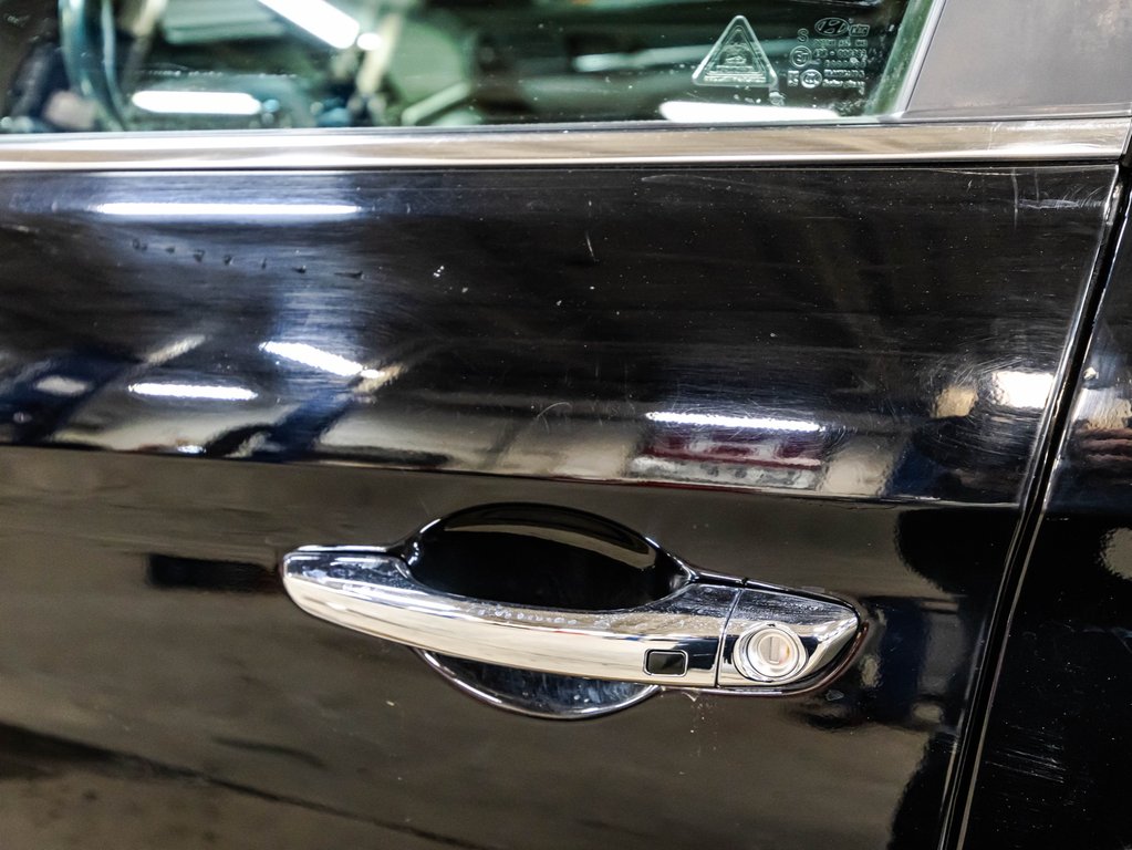 2020 Hyundai Elantra Ultimate in Montréal, Quebec - 11 - w1024h768px