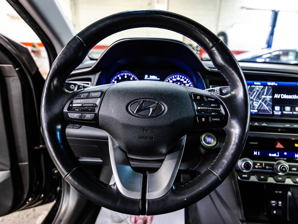 2020 Hyundai Elantra Ultimate in Montréal, Quebec - 24 - w1024h768px