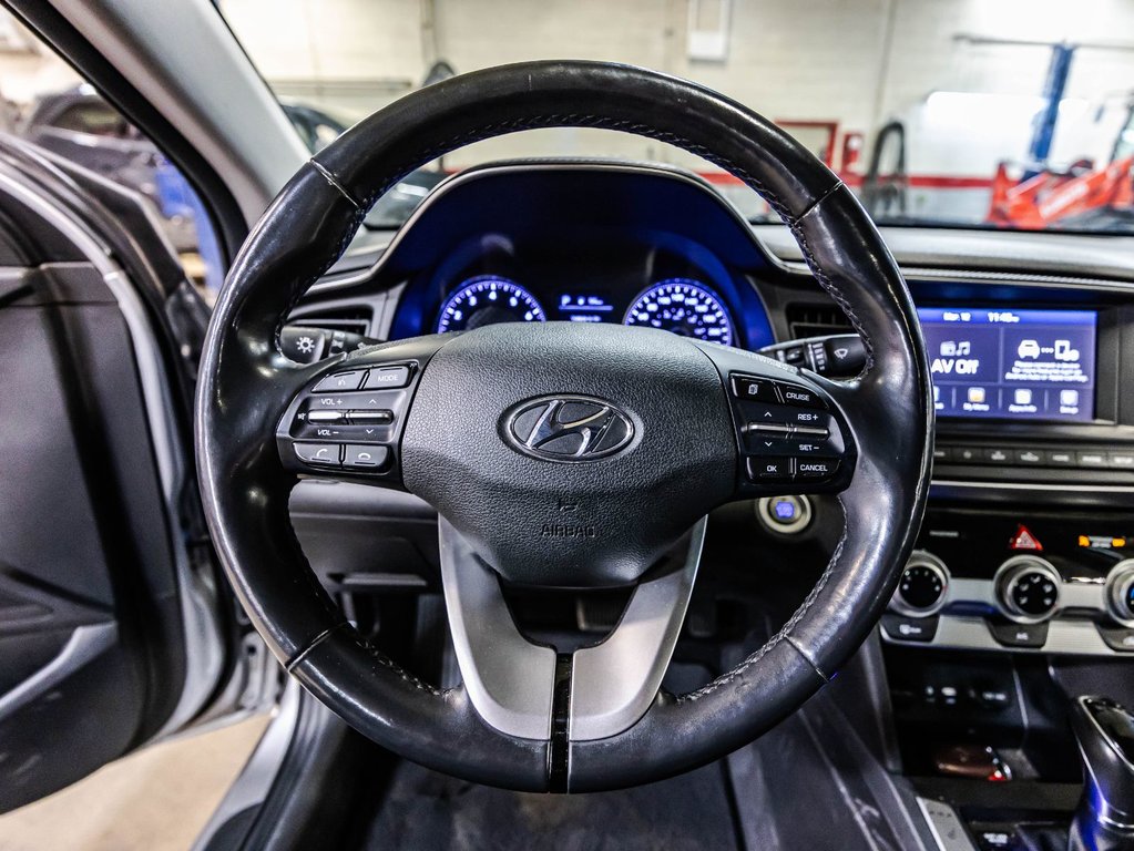 Hyundai Elantra Preferred w/Sun & Safety Package 2020 à Montréal, Québec - 22 - w1024h768px