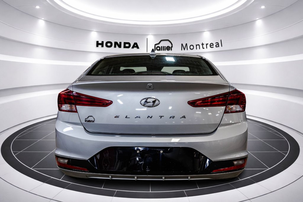 Hyundai Elantra Preferred w/Sun & Safety Package 2020 à Montréal, Québec - 6 - w1024h768px