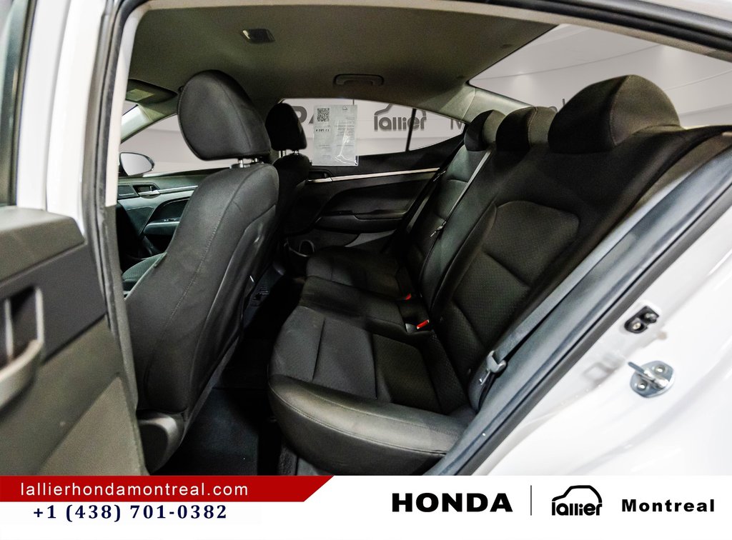 2020 Hyundai Elantra Essential in Montréal, Quebec - 13 - w1024h768px