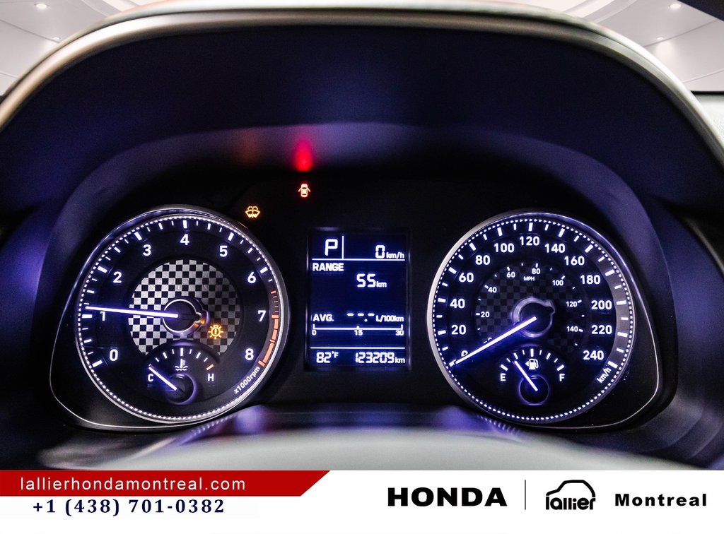 2020 Hyundai Elantra Essential in Montréal, Quebec - 22 - w1024h768px
