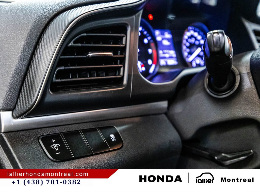 2020 Hyundai Elantra Essential in Montréal, Quebec - 20 - w1024h768px