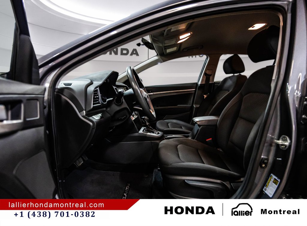 2020 Hyundai Elantra Essential in Montréal, Quebec - 18 - w1024h768px