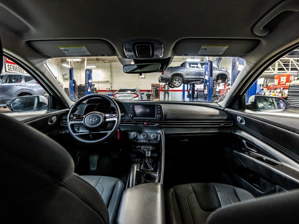 2021 Hyundai Elantra Essential in , Quebec - 14 - w1024h768px