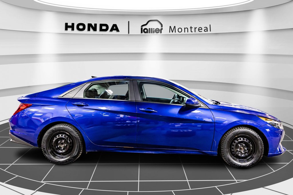 2021 Hyundai Elantra Preferred in Montréal, Quebec - 9 - w1024h768px