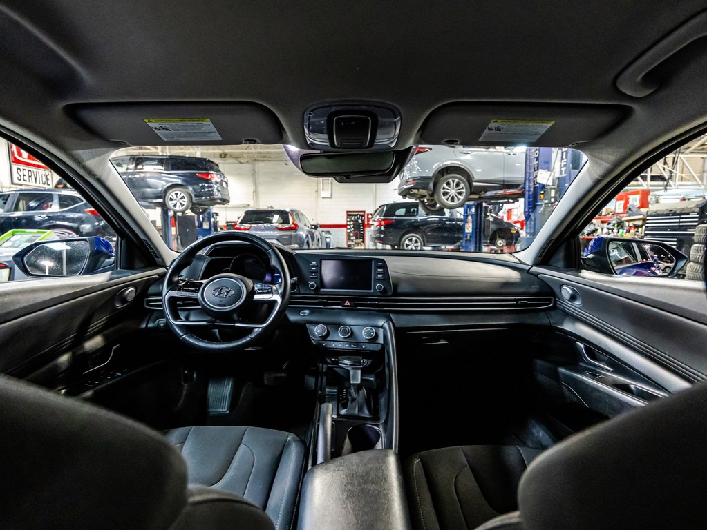 2021 Hyundai Elantra Preferred in Montréal, Quebec - 16 - w1024h768px