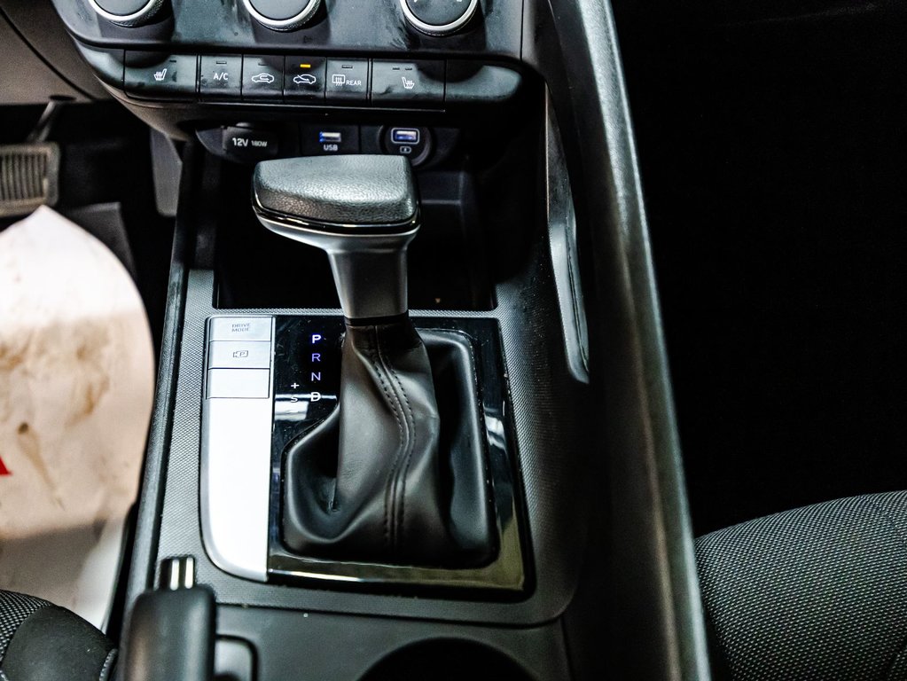 Hyundai Elantra Essential 2021 à Montréal, Québec - 24 - w1024h768px