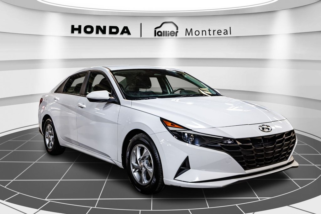 Hyundai Elantra Essential 2021 à Montréal, Québec - 9 - w1024h768px